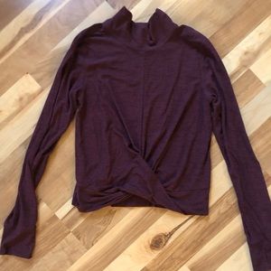 Old Navy Active Breathe On Long sleeve top